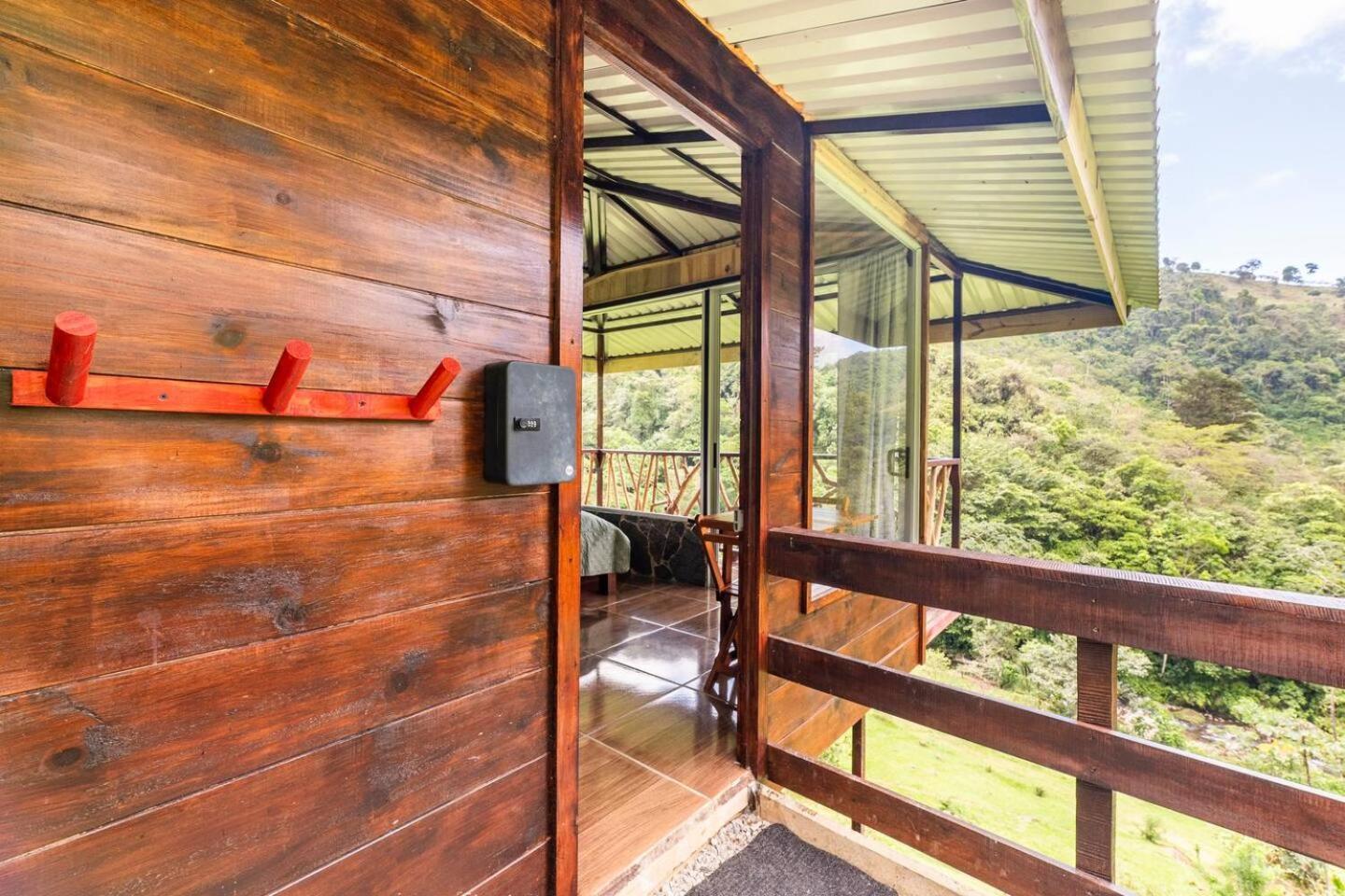 Hotel Rivel - Restaurant & Nature Retreat Turrialba Esterno foto