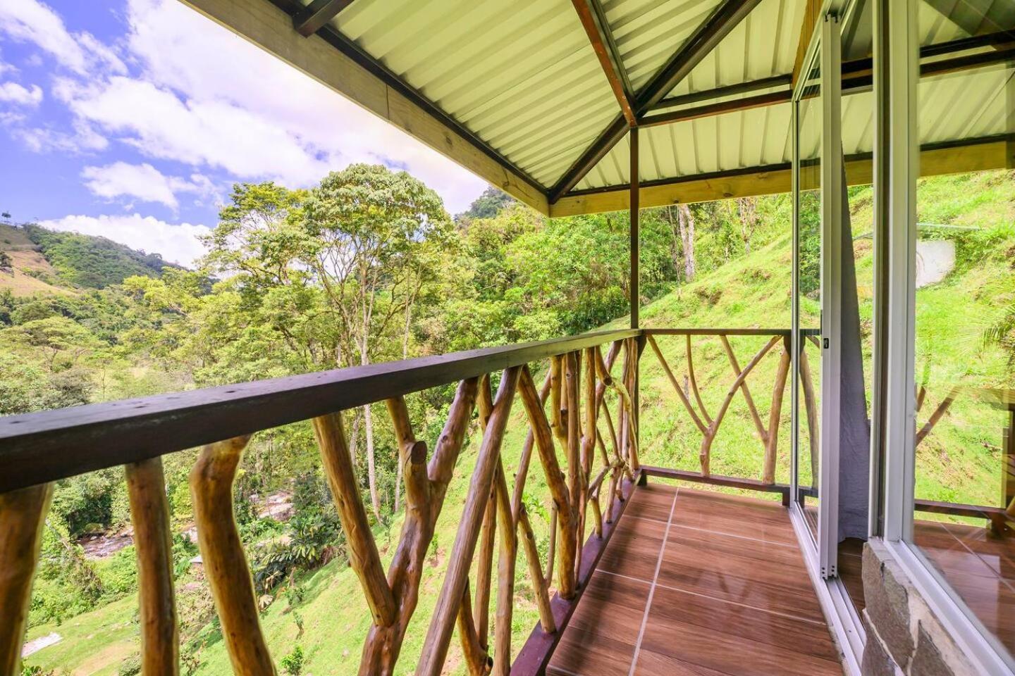 Hotel Rivel - Restaurant & Nature Retreat Turrialba Esterno foto